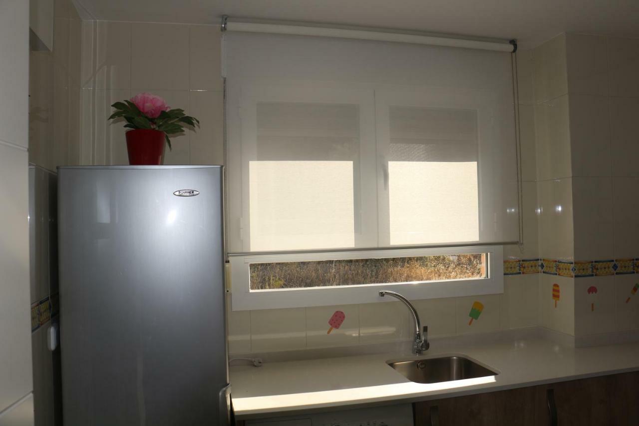 Apartamentos Roca Tarpeya Toledo Exterior photo