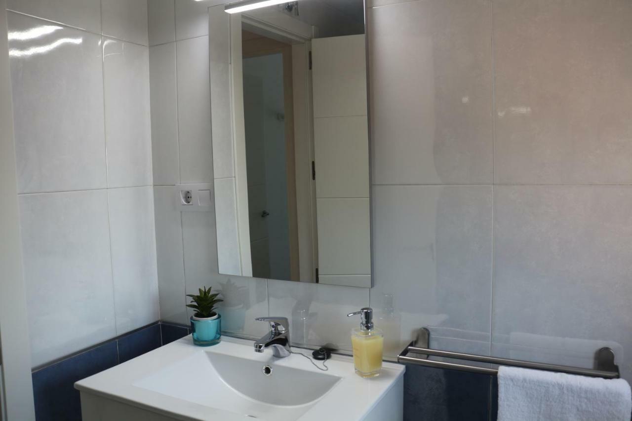 Apartamentos Roca Tarpeya Toledo Exterior photo